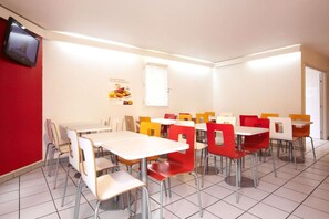 Restaurant - Premiere Classe Avignon Courtine (Avignon)