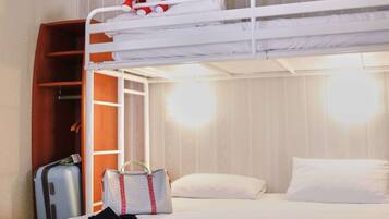 1 dormitorio, escritorio, cortinas opacas y sistema de insonorización