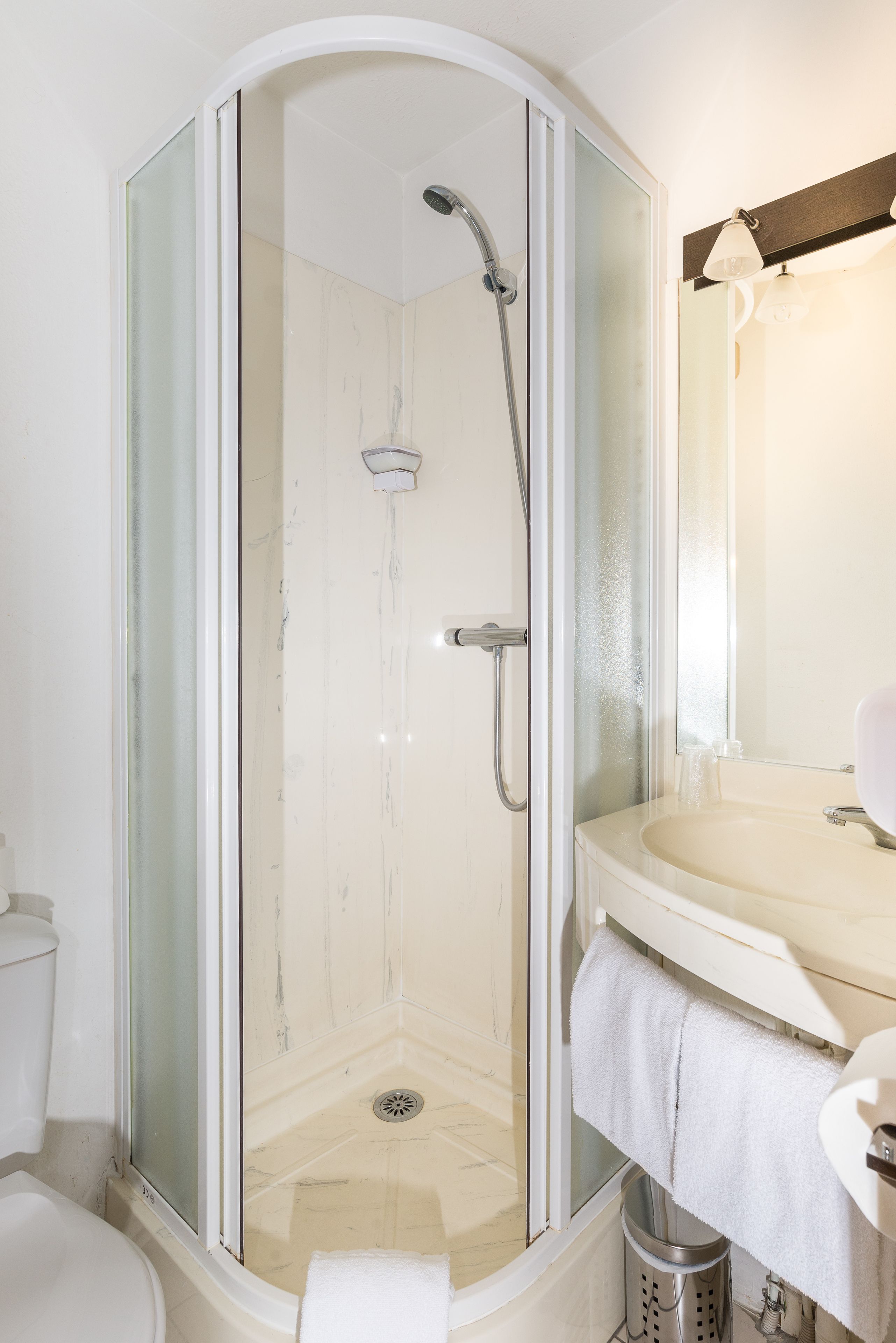 double room single use | bathroom | shower, hair dryer, towels