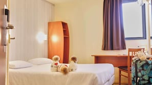 1 Schlafzimmer, Schreibtisch, Verdunkelungsvorhänge