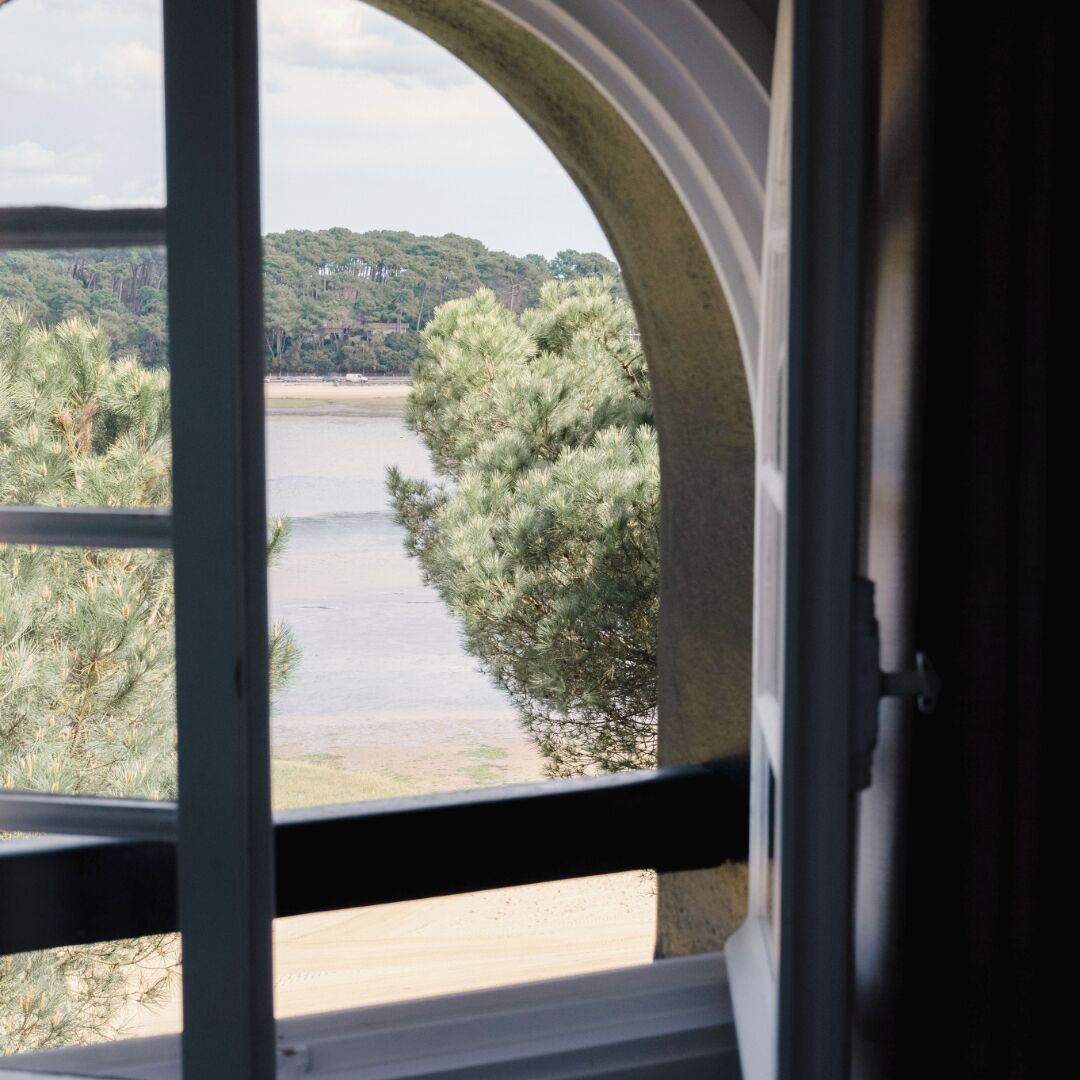 deluxe room, lake view | 1 bedroom, premium bedding, select comfort beds, minibar