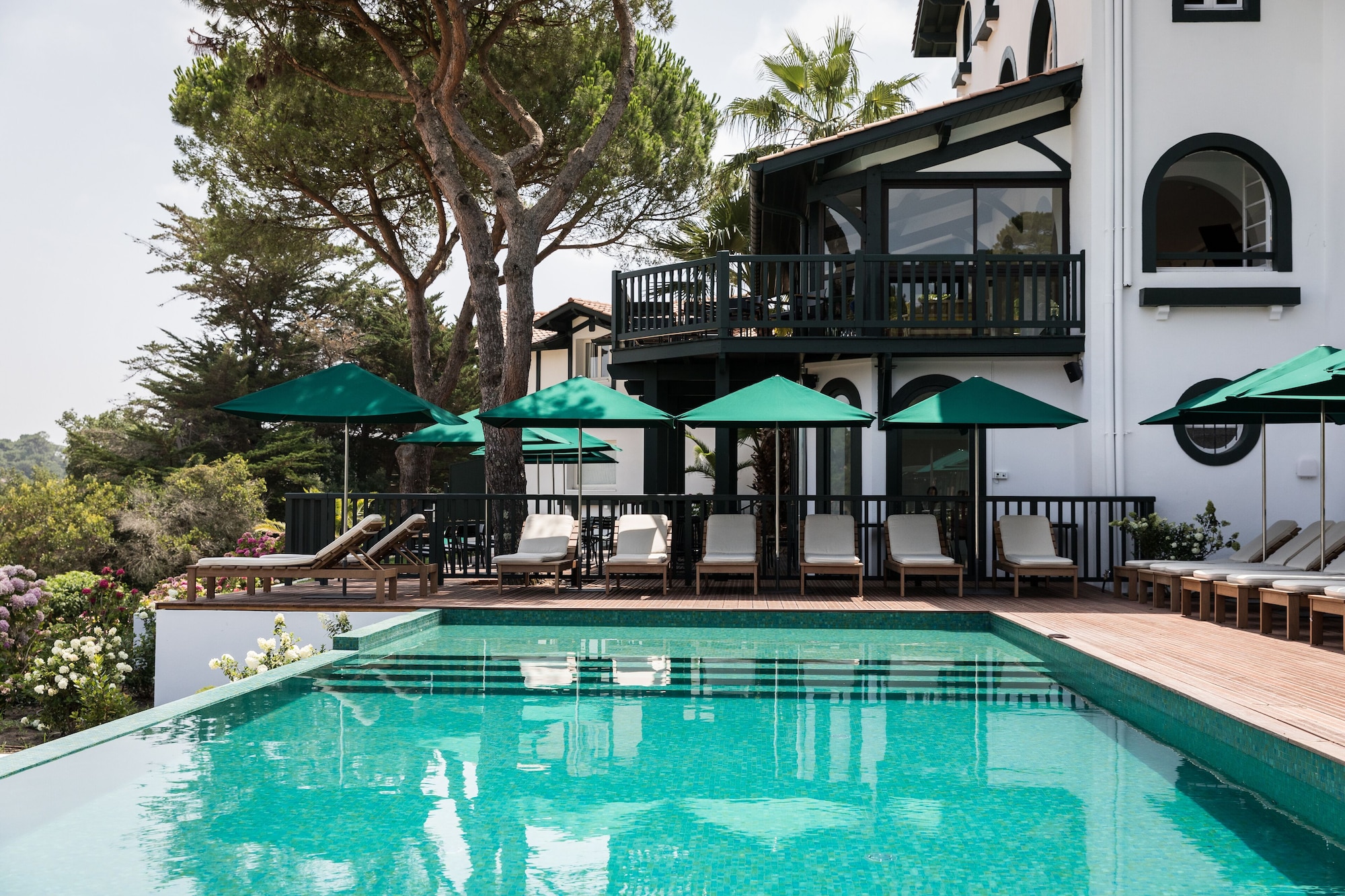 4 Star Hotels