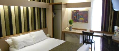 Standard Double Room | Premium bedding, Tempur-Pedic beds, desk, blackout curtains