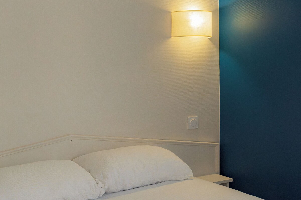 Economy-Zimmer | Schreibtisch, kostenloses WLAN, Bettwäsche