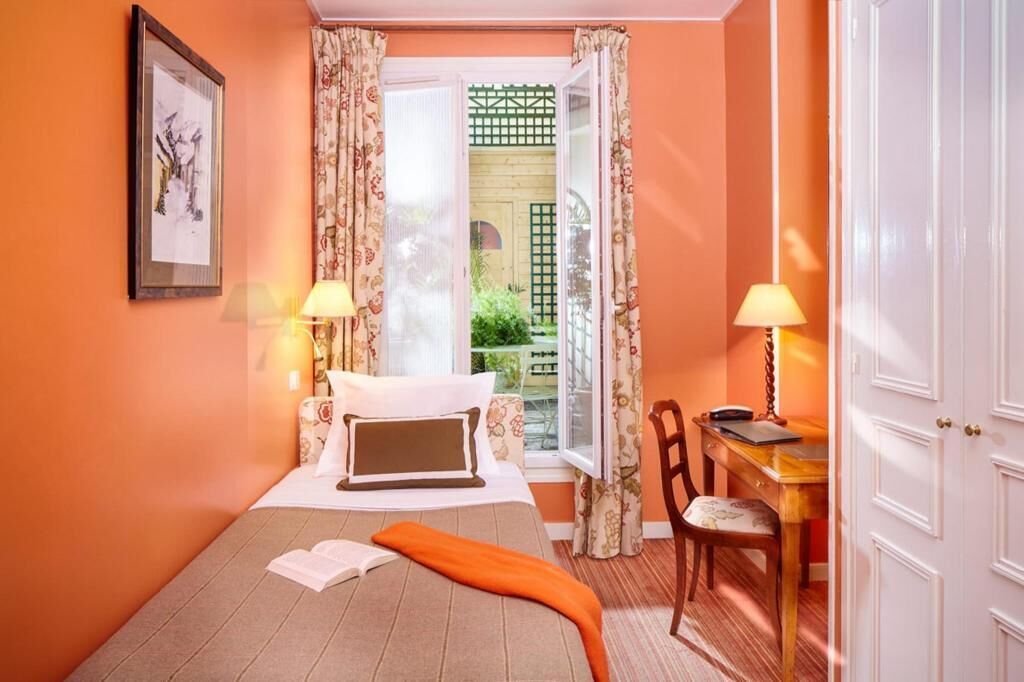 Premium bedding, Select Comfort beds, minibar, in-room safe