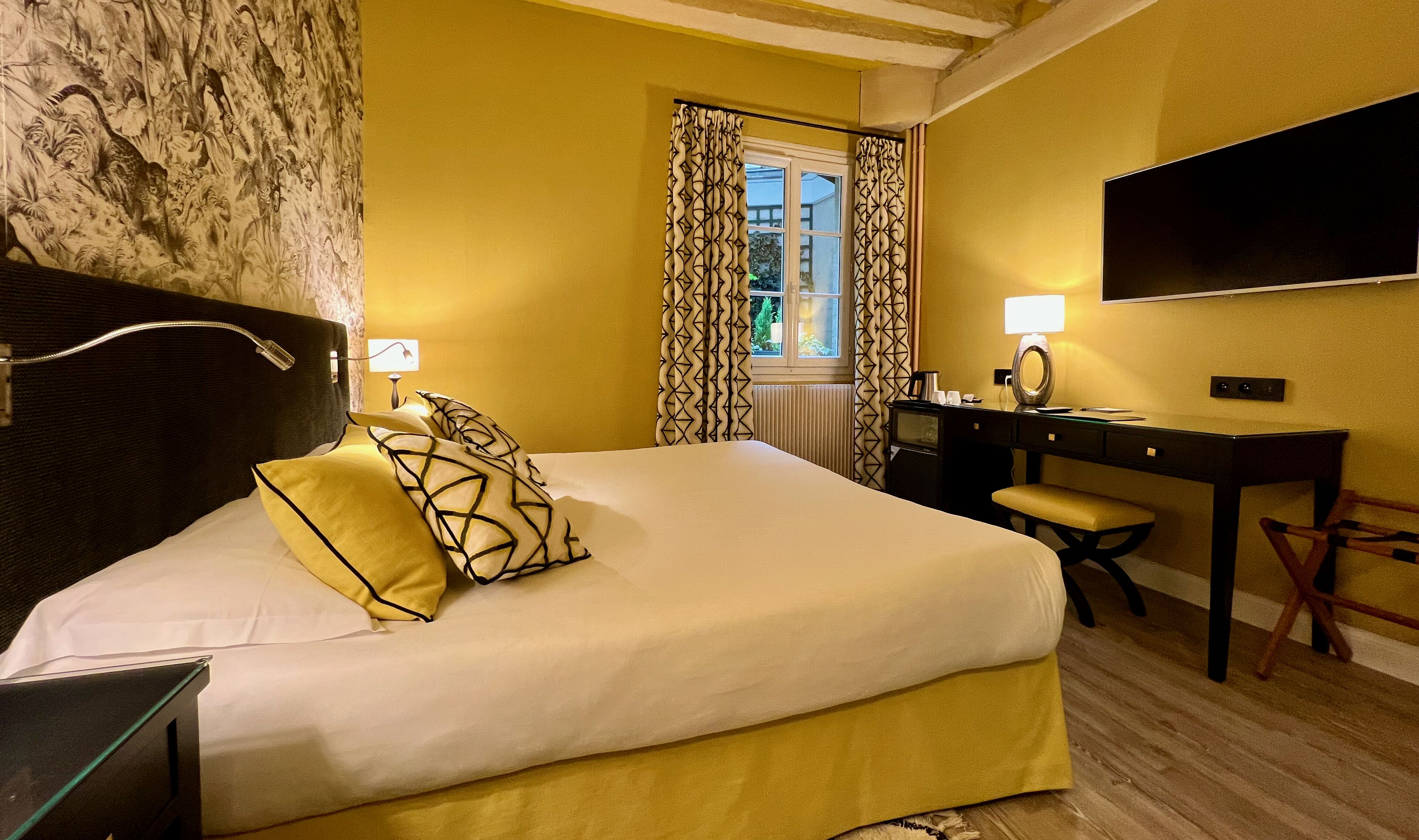 superior double room | premium bedding, minibar, in-room safe, individually decorated