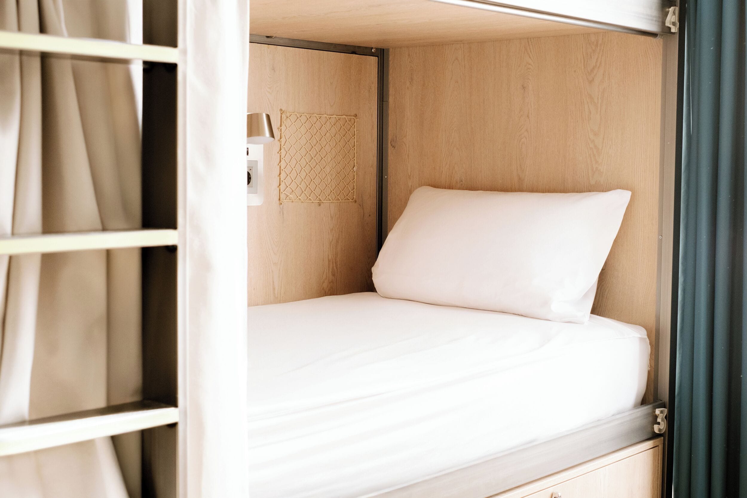 Coffres-forts dans les chambres, rideaux occultants