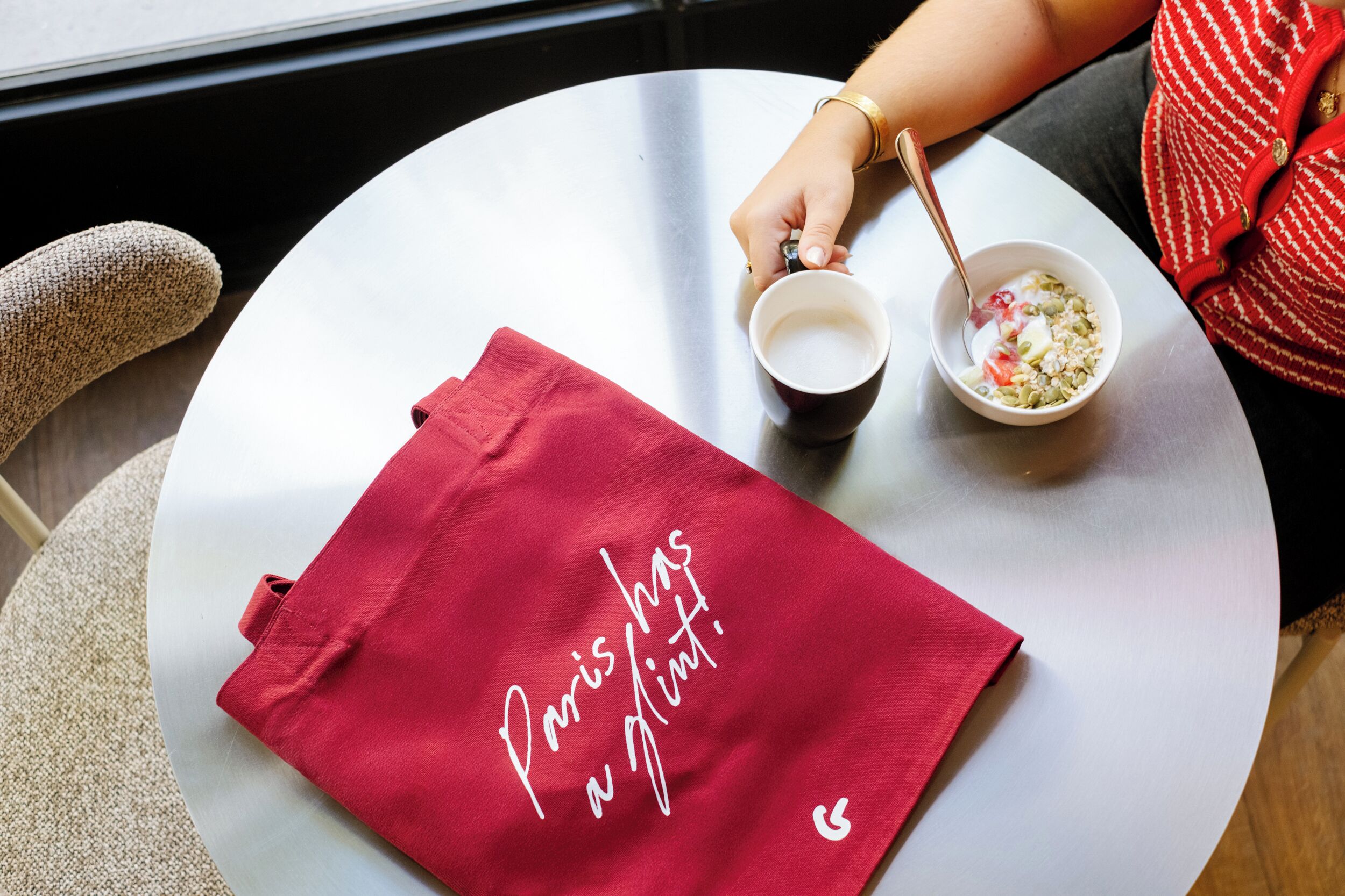 Petit déjeuner buffet servi tous les jours en supplément