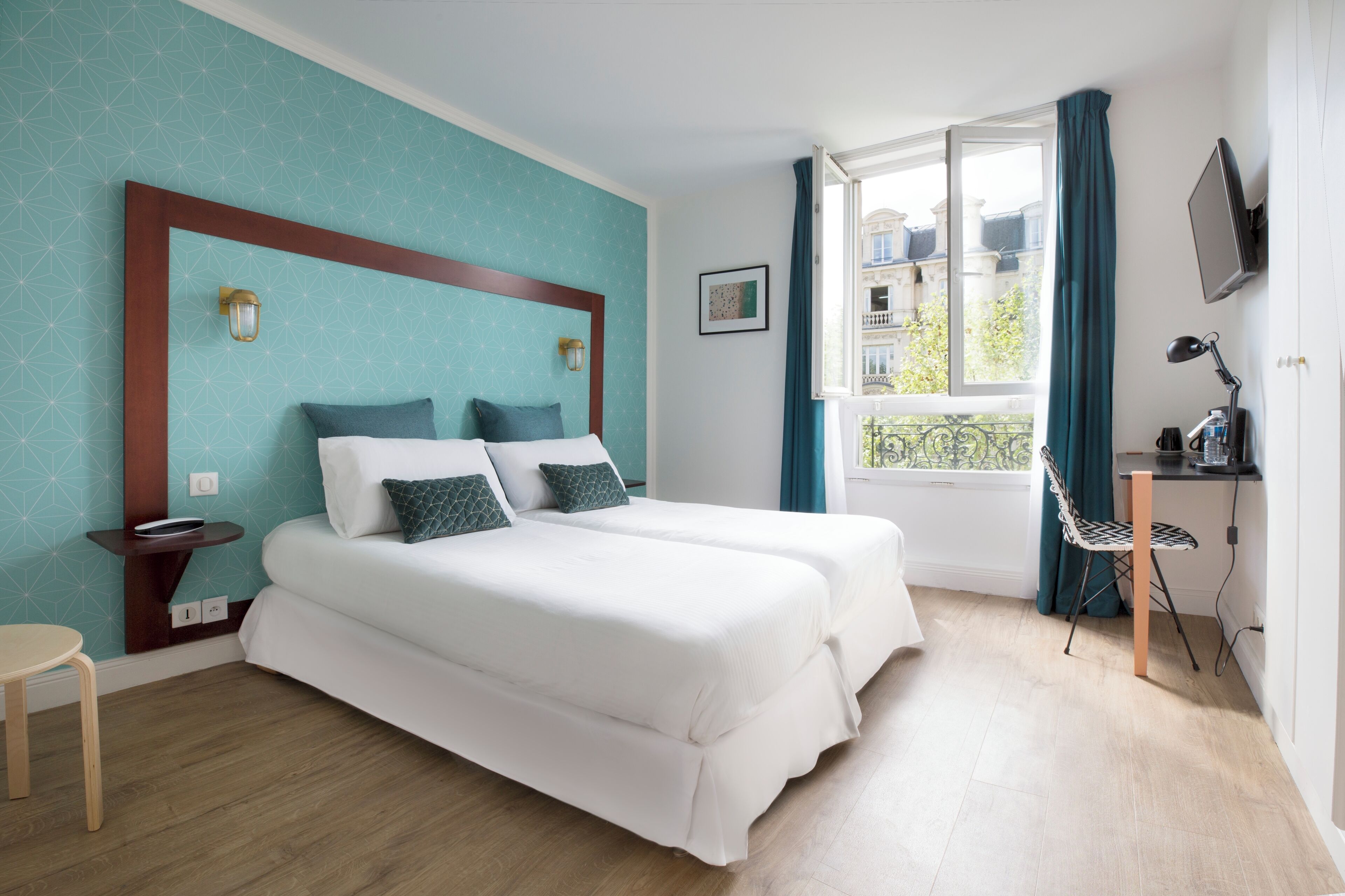 In-room safe, blackout curtains, soundproofing, free WiFi
