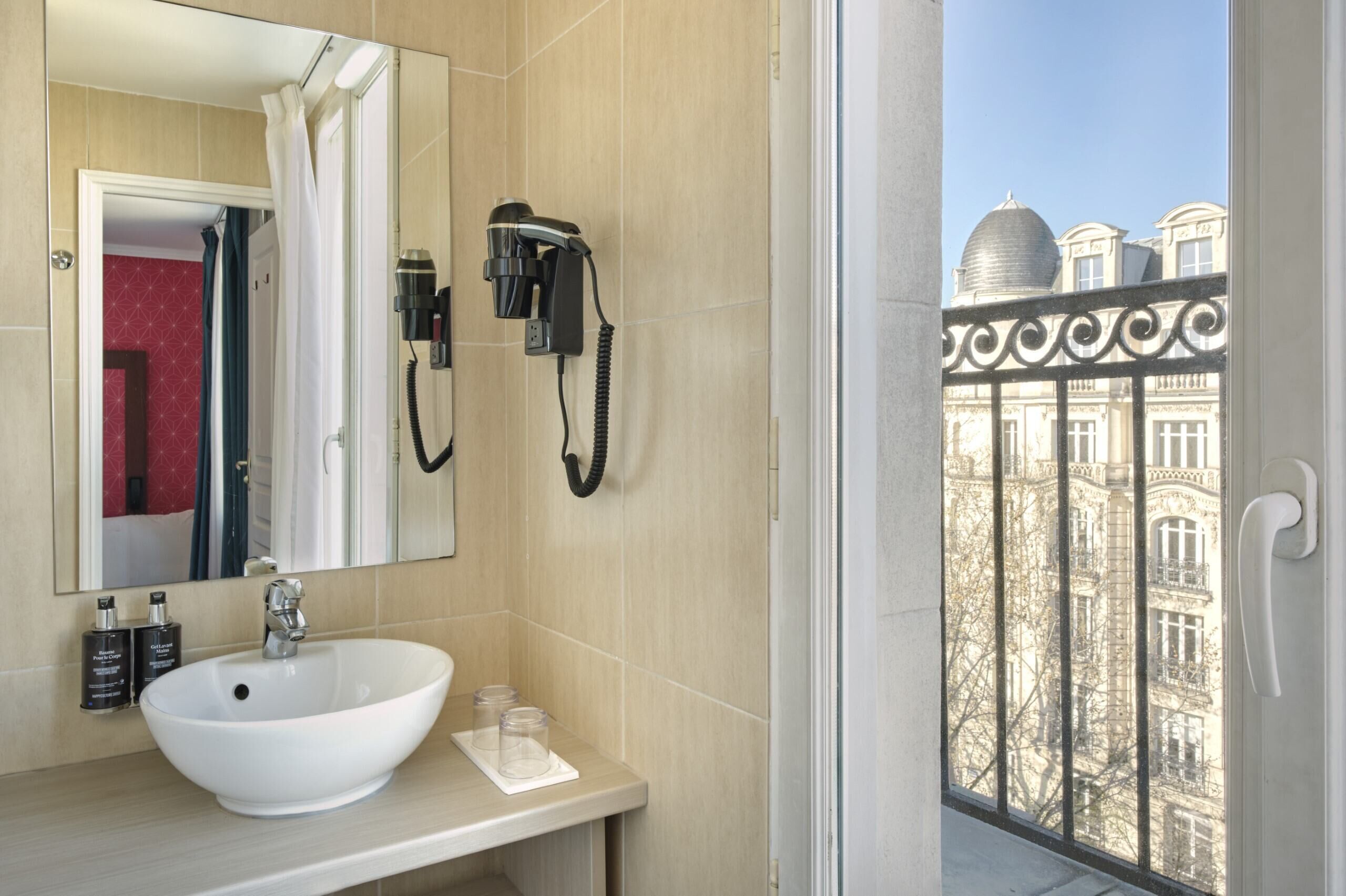 Photo - Hotel The Playce by Happyculture