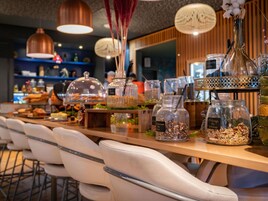 Daily buffet breakfast for a fee