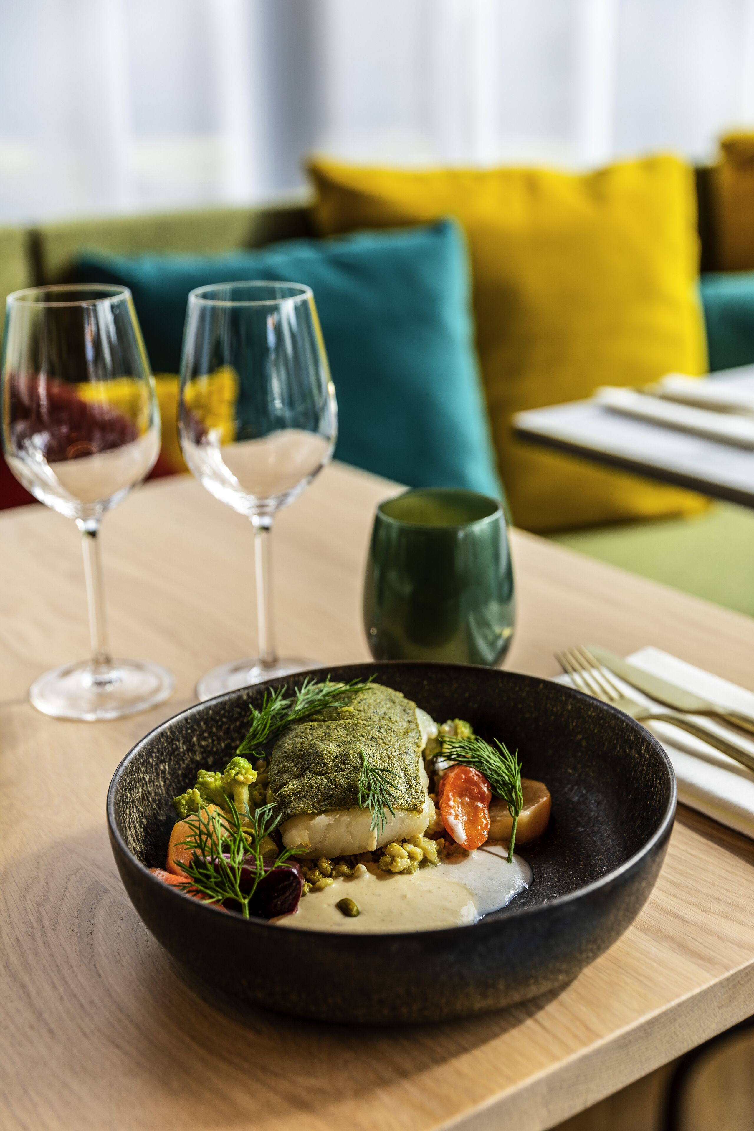 lunch and dinner served, french cuisine