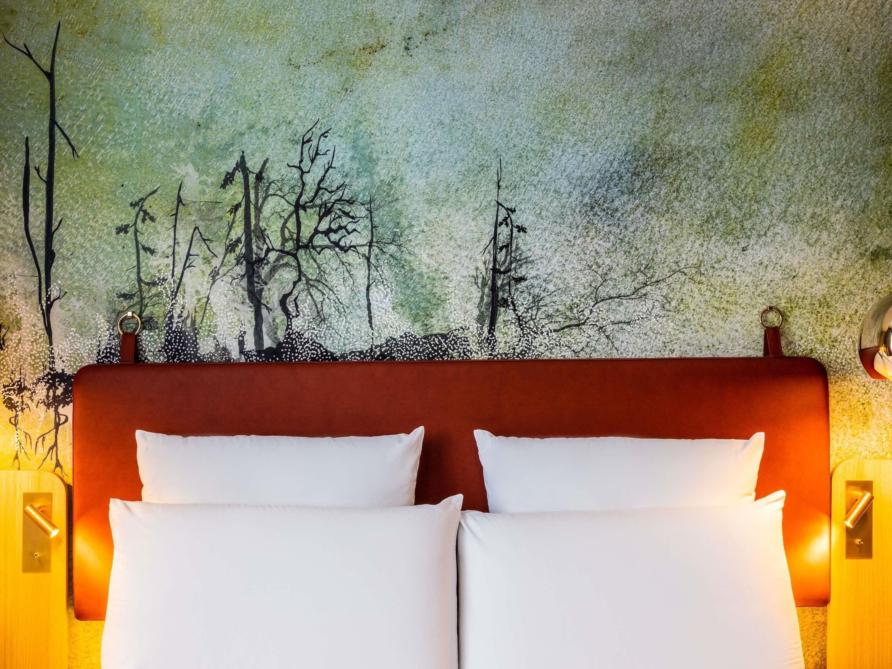 Minibar, Zimmersafe, laptopgeeigneter Arbeitsplatz