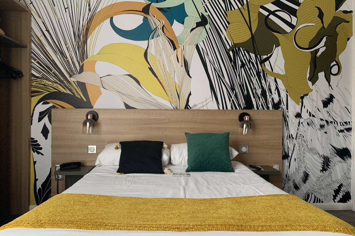 superior double room | desk, blackout curtains, iron/ironing board, free wifi