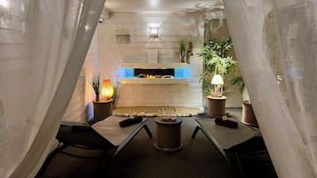 Couples treatment rooms, sauna, hot tub, steam room, Turkish bath
