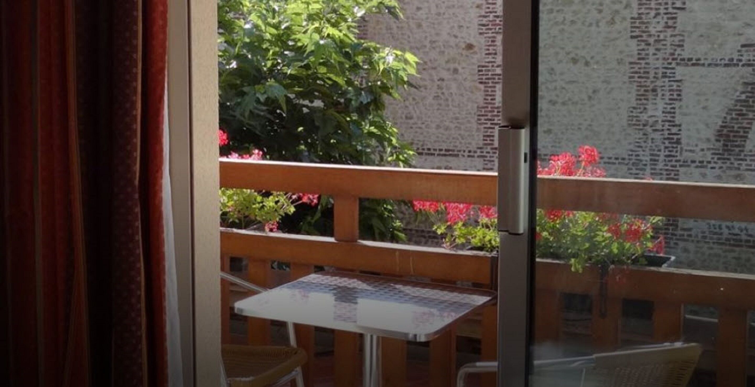 deluxe room | premium bedding, in-room safe, blackout curtains, iron/ironing board