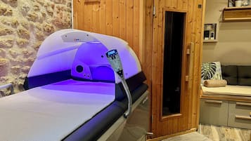 Espace de soins pour les couples, sauna, bain à remous, hammam, hammam