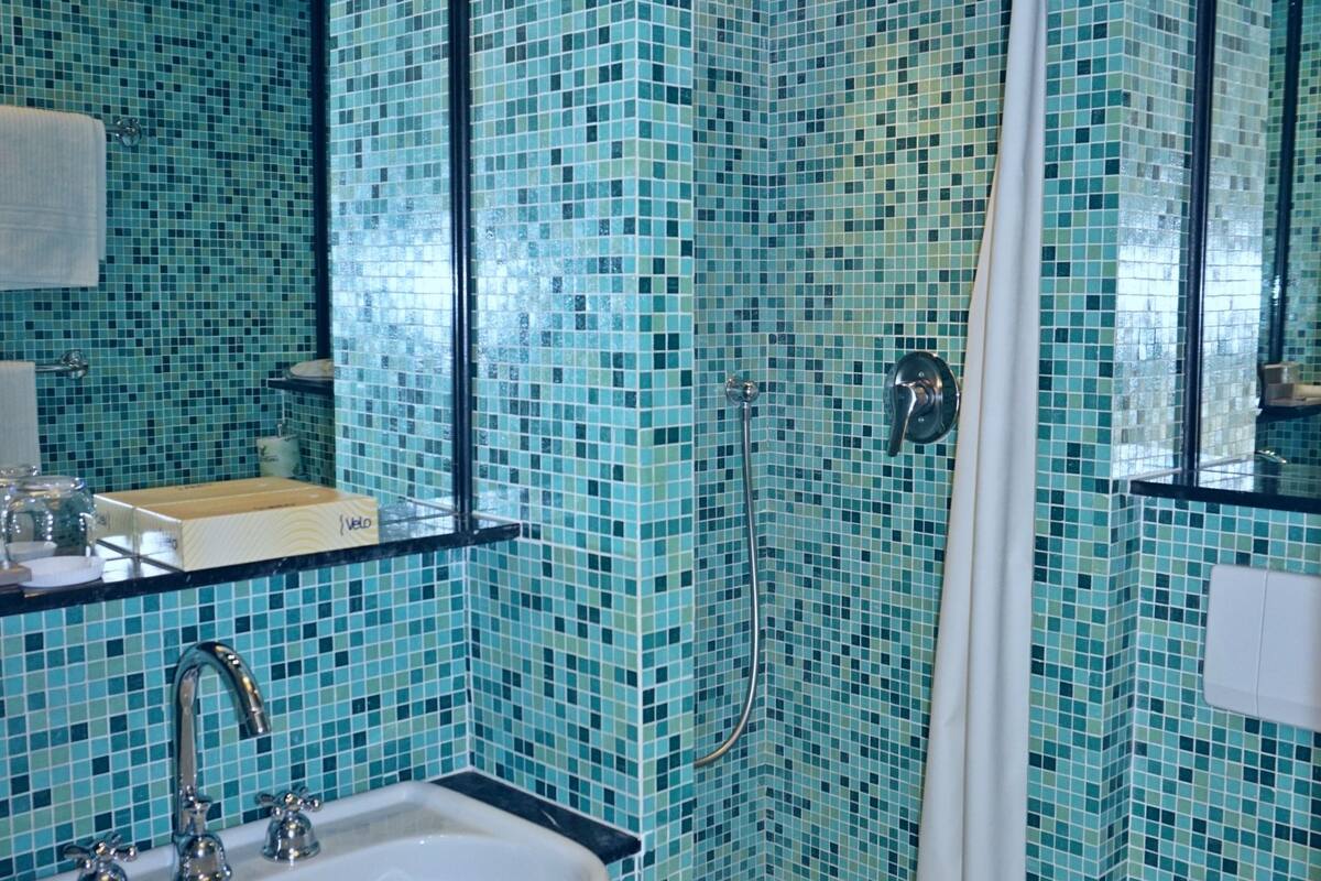 free toiletries, hair dryer, bathrobes, slippers