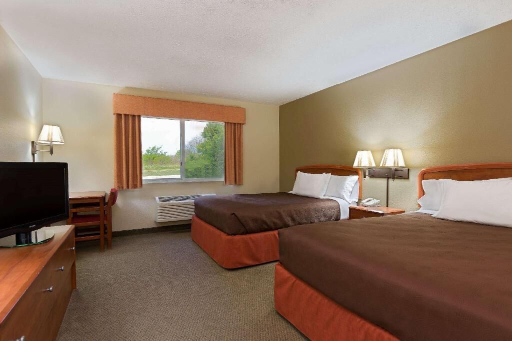 Iron/ironing board, free cribs/infant beds, rollaway beds, free WiFi