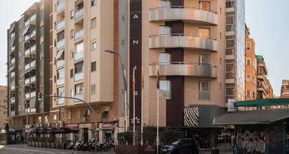 Hotel Madanis