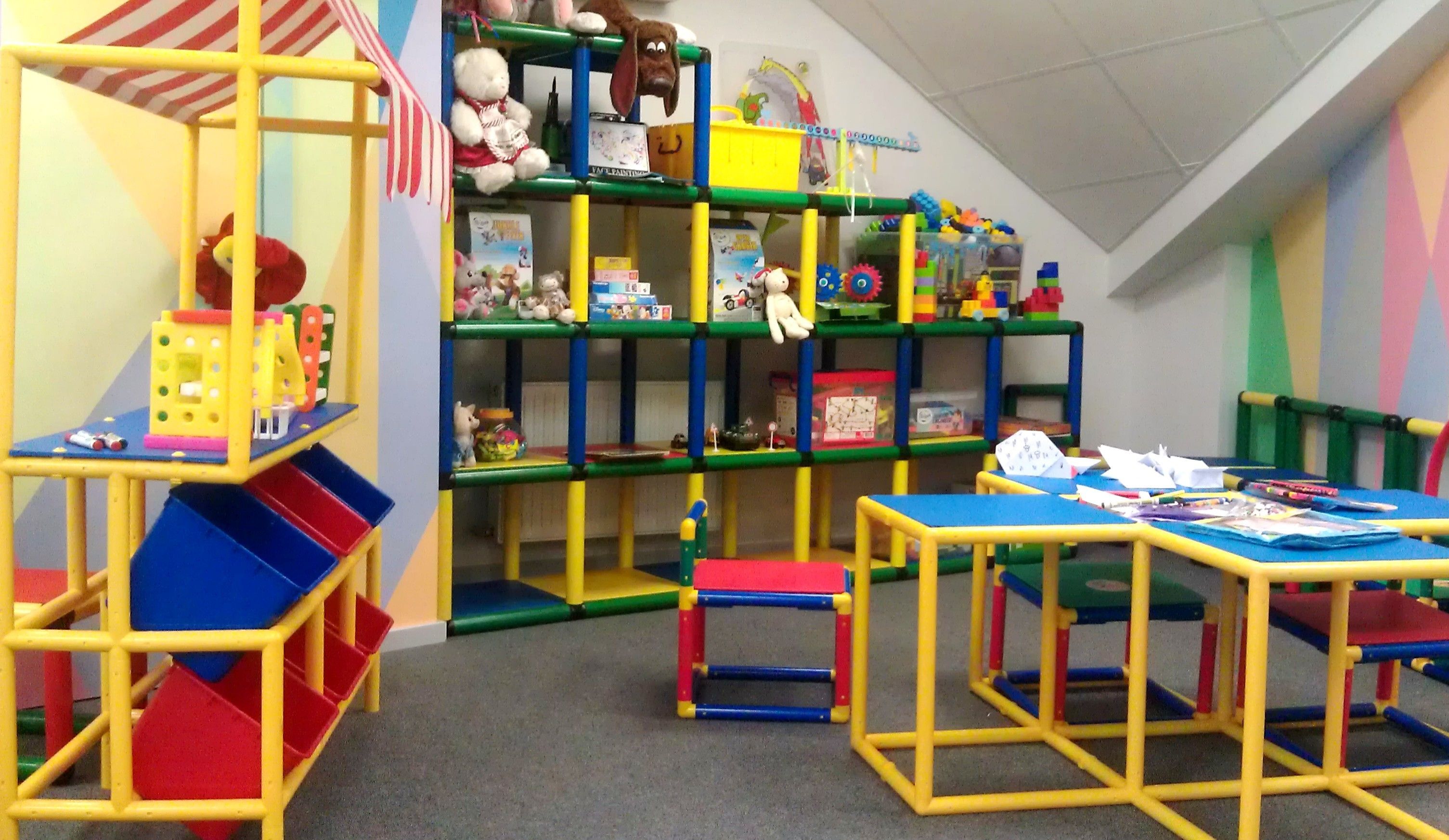 children’s play area – indoor
