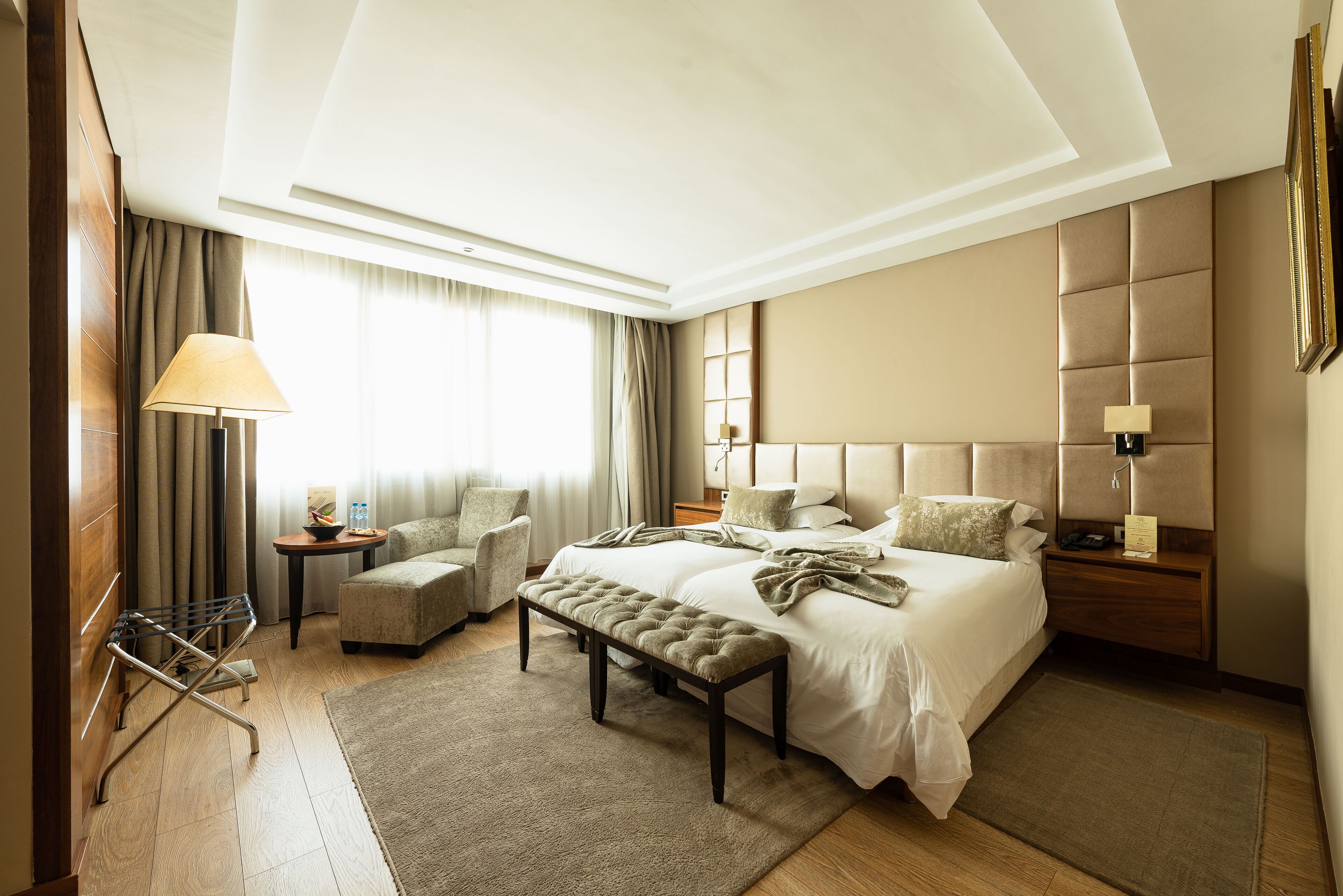 Bettwäsche aus ägyptischer Baumwolle, hochwertige Bettwaren, Minibar