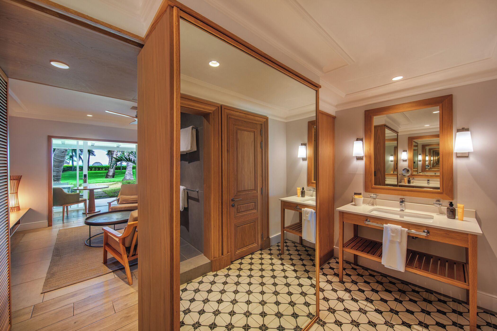 premium suite | bathroom | shower, hair dryer, bathrobes, slippers
