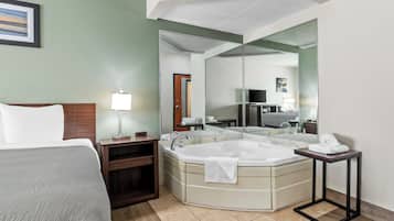 Standard Room, 1 King Bed, Non Smoking, Jetted Tub