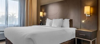 Comfort Suites Fort Pierce I-95