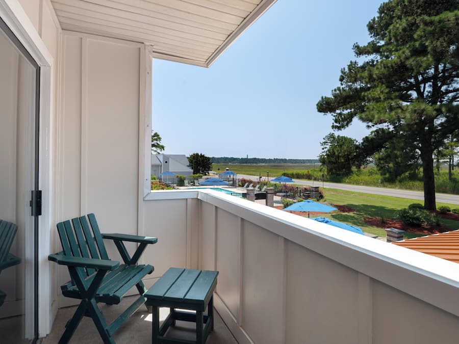 Ropa de cama de alta calidad, caja fuerte, escritorio