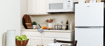 InTown Suites Extended Stay Greensboro NC - Lanada Rd