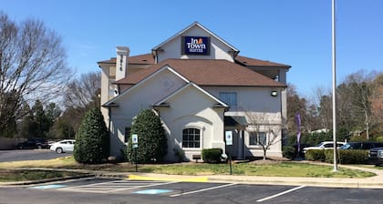 InTown Suites Extended Stay Raleigh NC - Capital Blvd