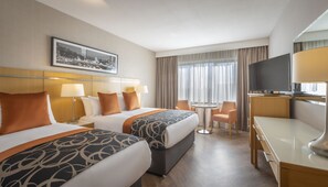 이집트산 면 시트, 객실 내 금고, 각각 다른 스타일의 인테리어, 각각 다르게 가구 비치