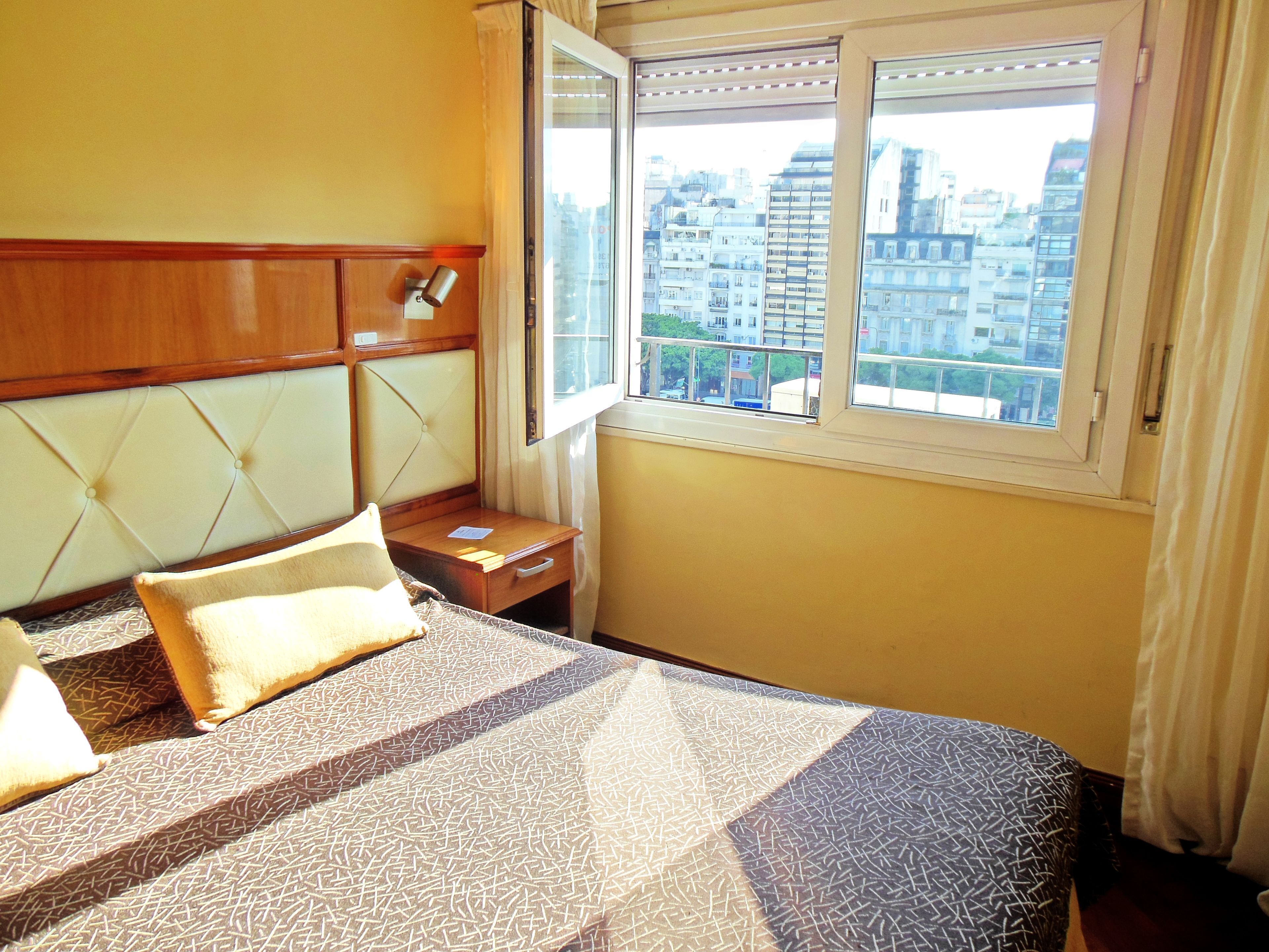 Premium bedding, pillow-top beds, minibar, in-room safe