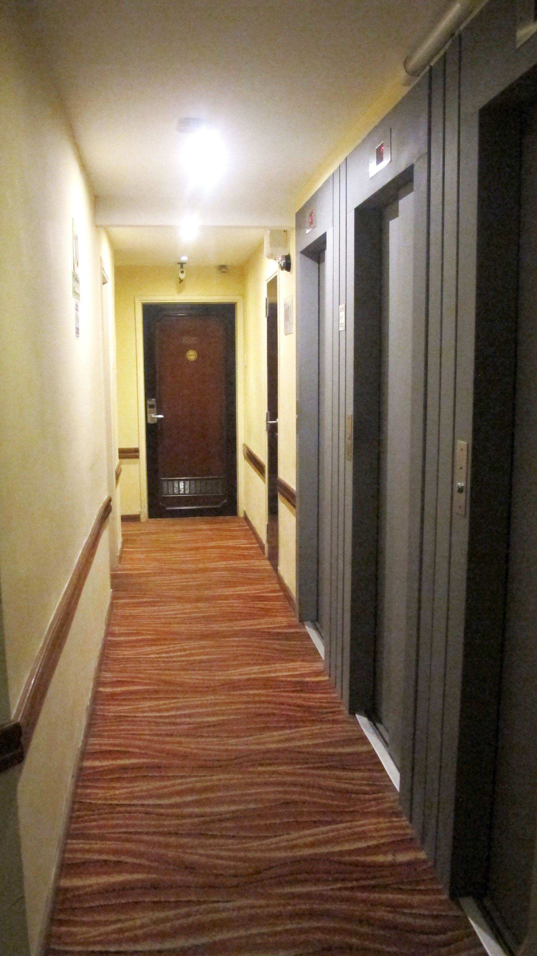Foto - Embajador Hotel