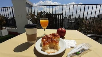 Café da manhã, almoço e jantar