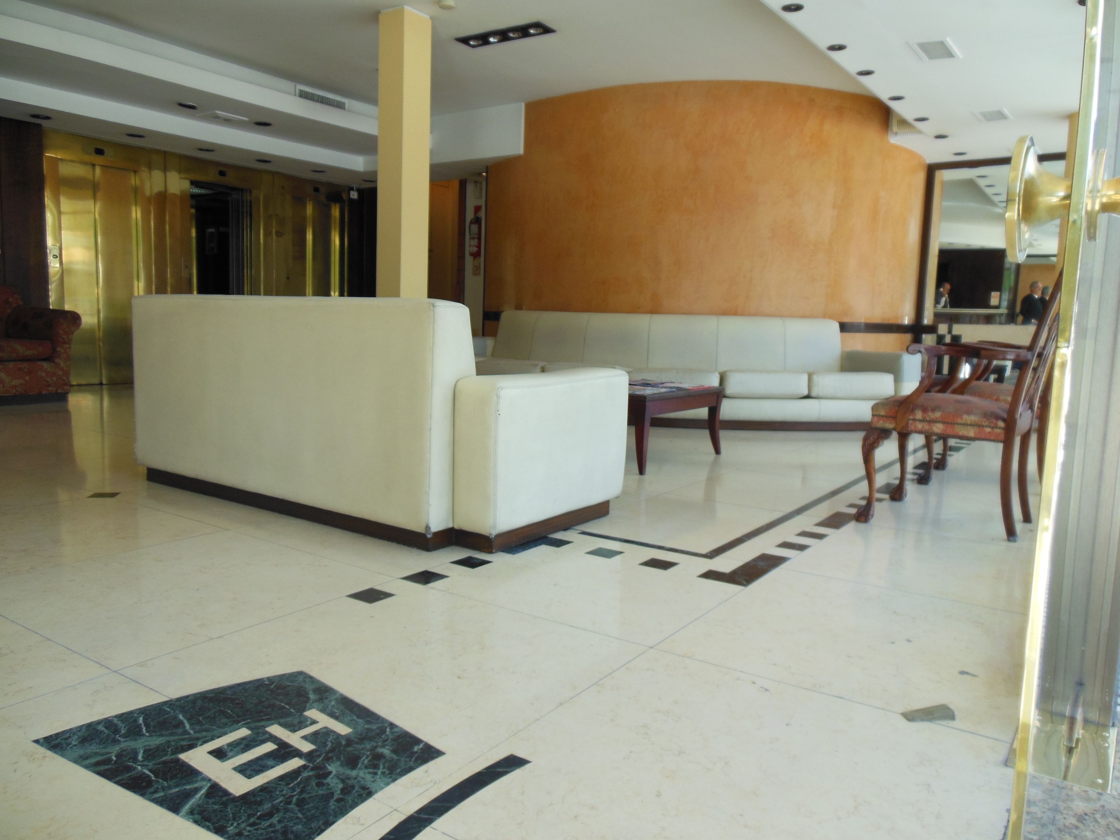 Foto - Embajador Hotel