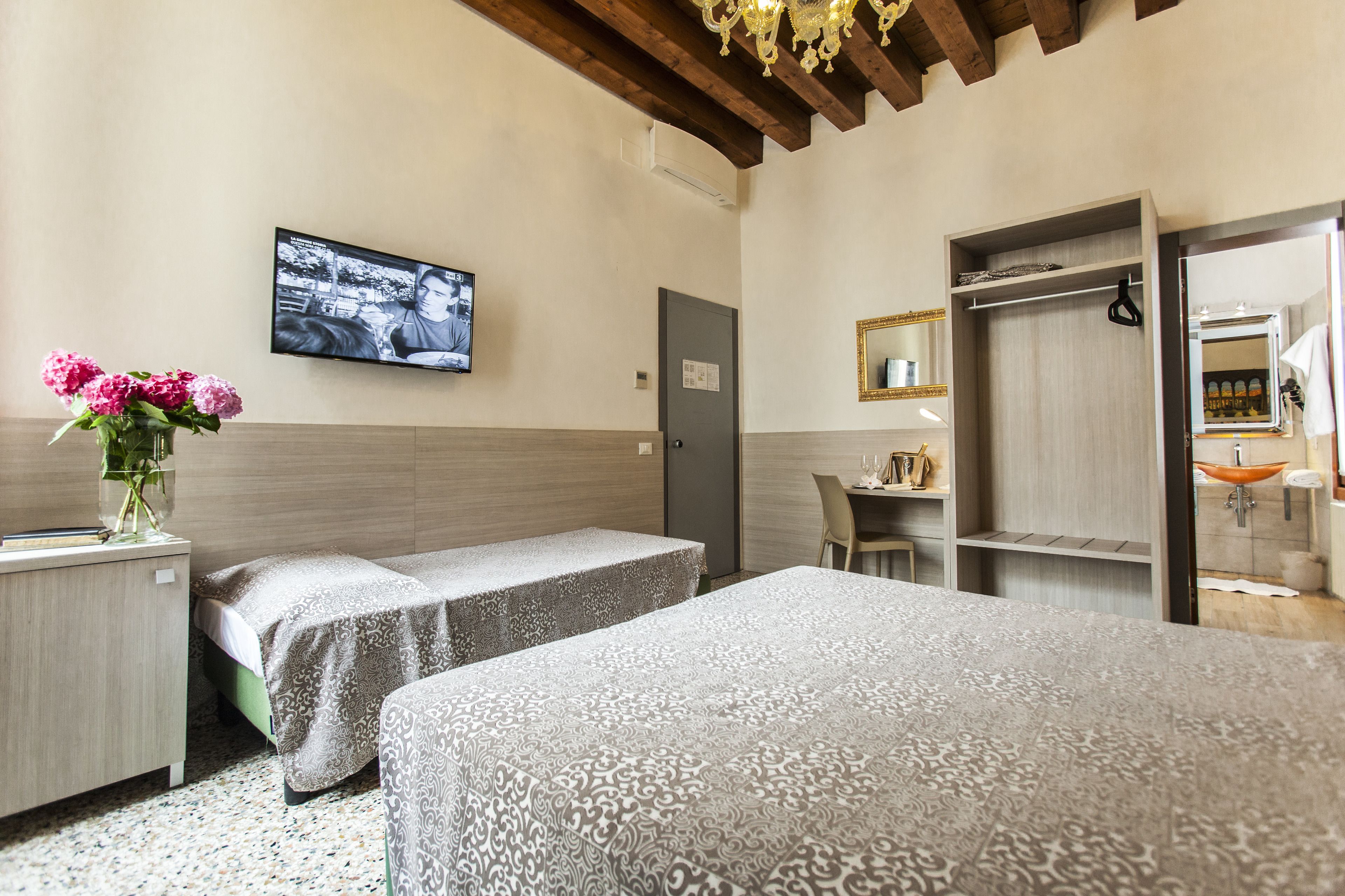 Foto - Foresteria Levi