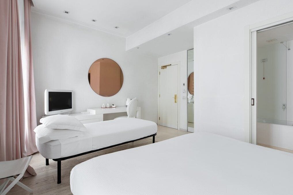 double room (supletoria) | 1 bedroom, premium bedding, free minibar items, in-room safe