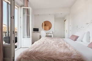 Suite Junior, terrazzo | Biancheria da letto di alta qualità