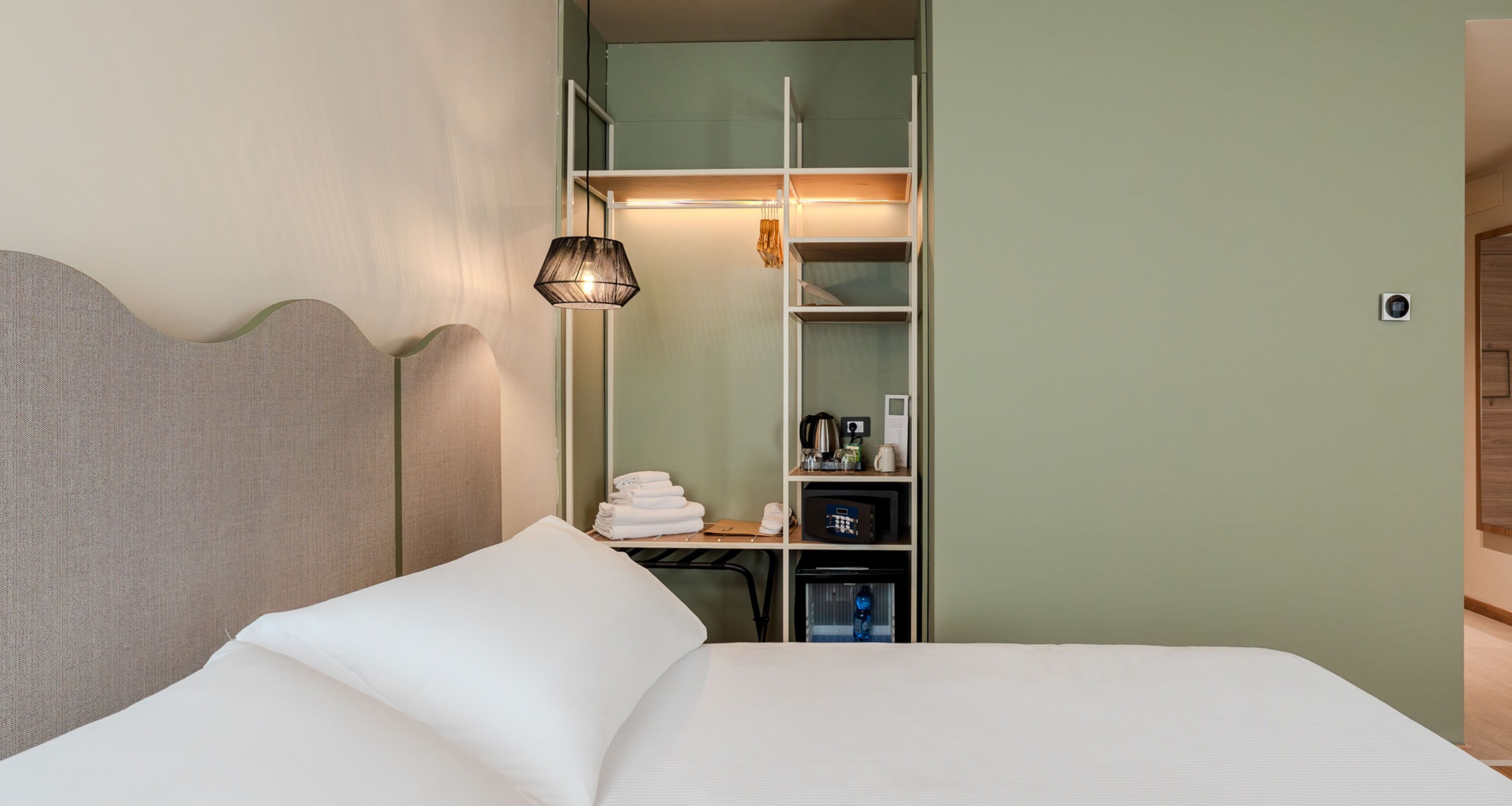 Camera Superior con letto matrimoniale o 2 letti singoli, non fumatori | Biancheria da letto di alta qualità, minibar, una cassaforte in camera