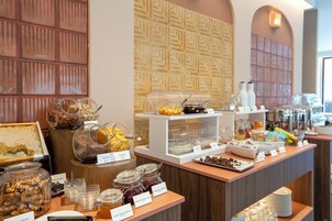 Desayuno buffet (con cargo)