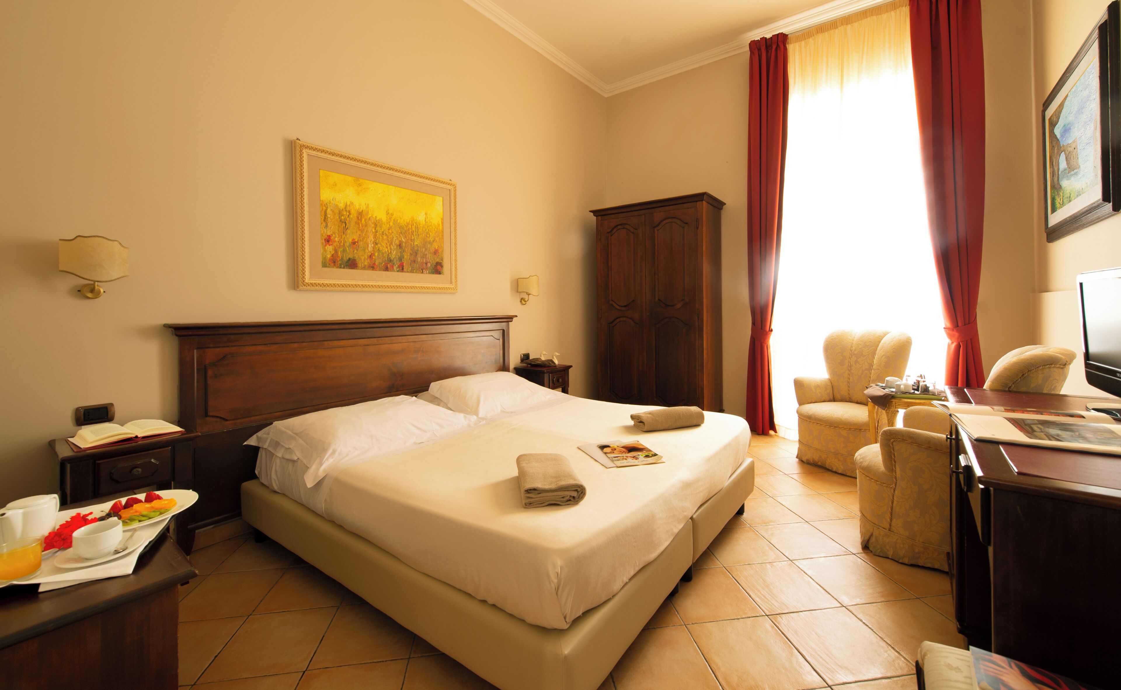 Minibar, in-room safe, desk, soundproofing