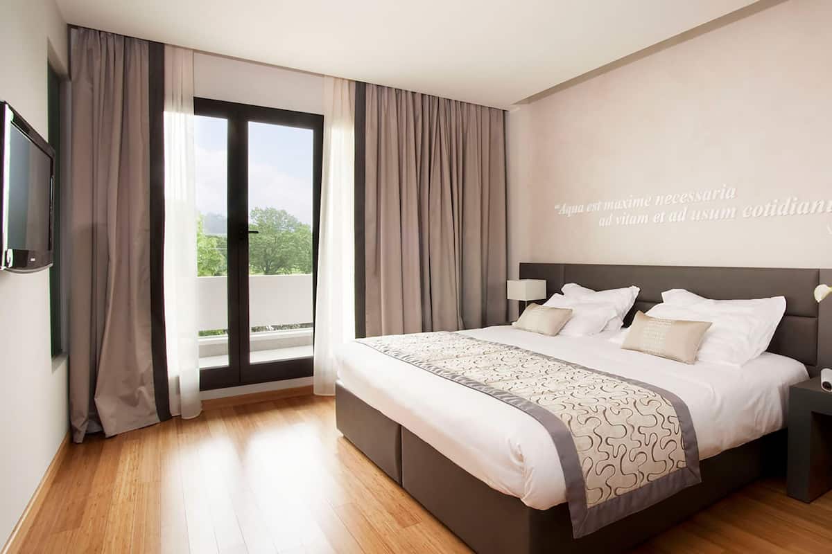 Minibar, in-room safe, blackout curtains, soundproofing