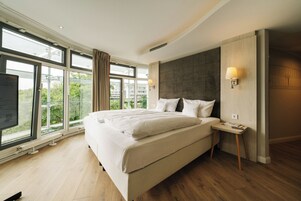 Deluxe suite, uitzicht op meer | Uitzicht op het meer