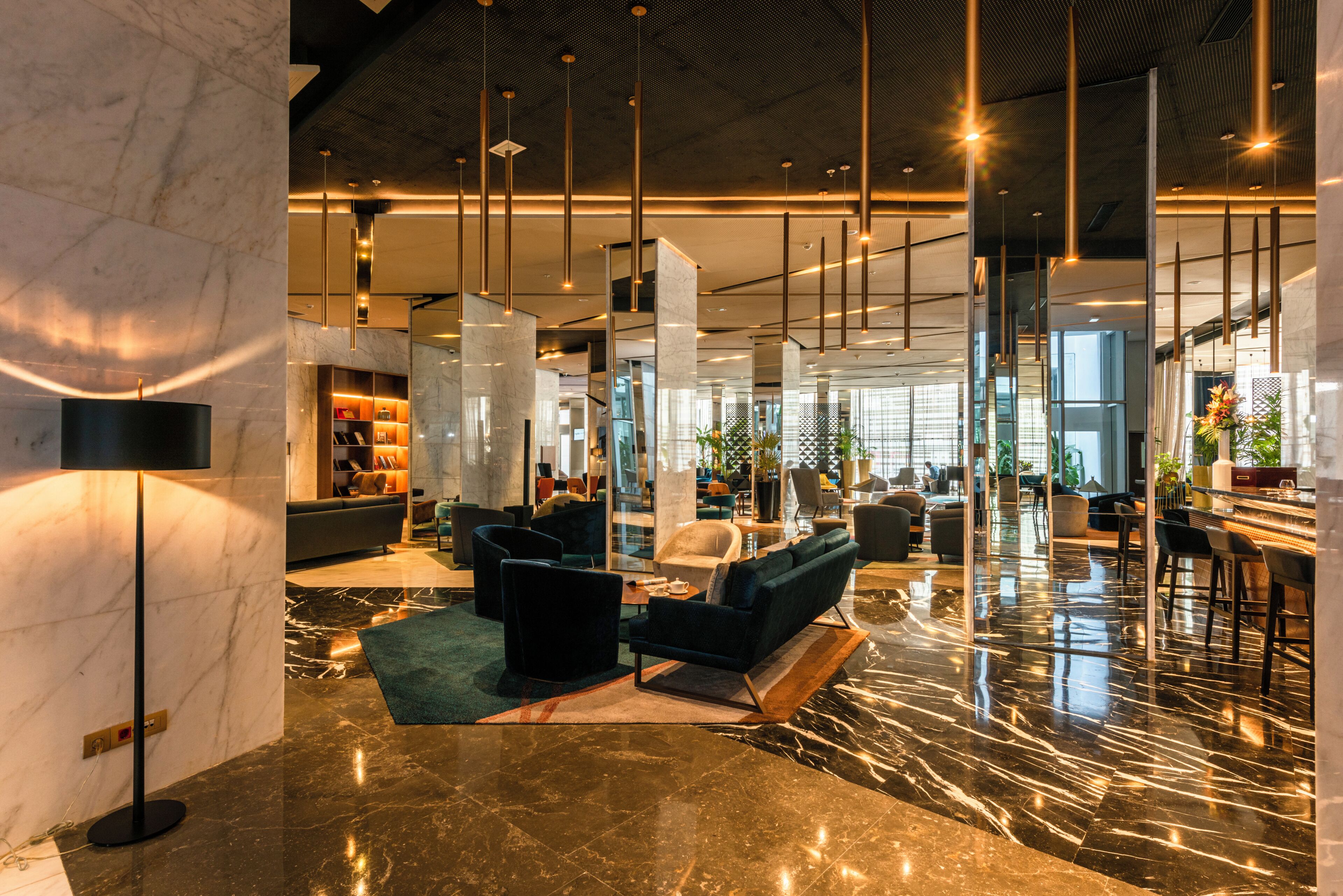 2 bars/lounges, poolside bar