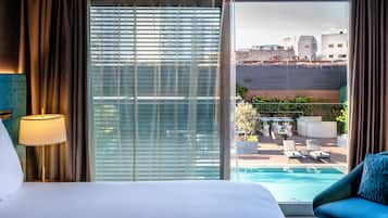 Chambre Deluxe, vue piscine | Vue de la chambre