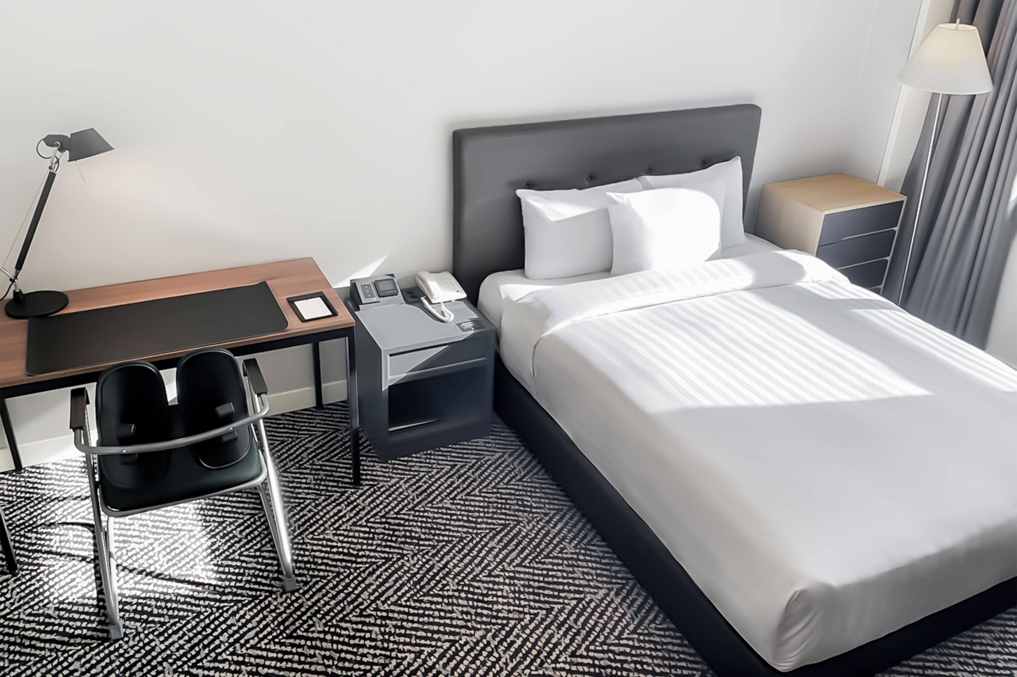 In-room safe, desk, blackout drapes, soundproofing