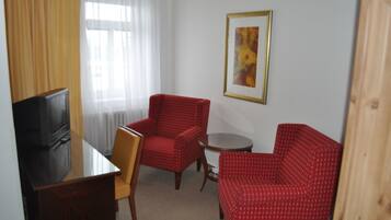 Standard-Doppelzimmer | Wohnbereich