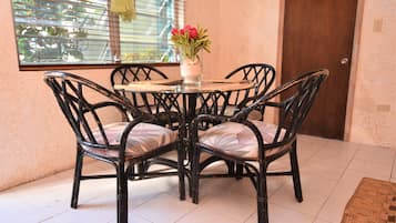 Minutes to breathtaking view- golden sun rise 2 bedrooms | View from room